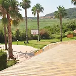 Arenas De Son Bou