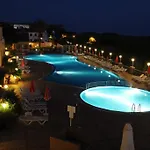 Szálloda Arenas De 4*