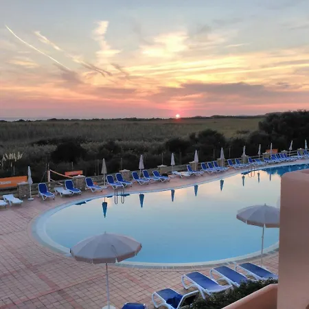 Hotel Arenas De