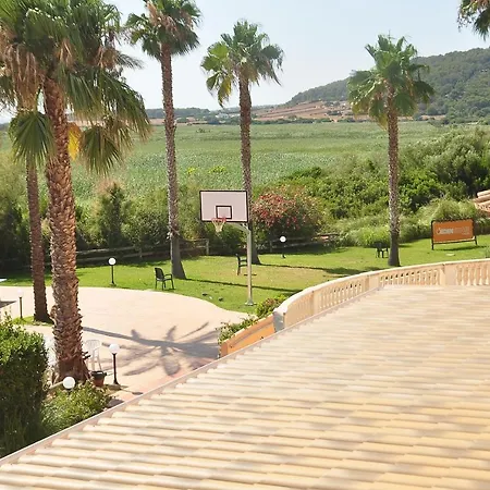Arenas De Son Bou