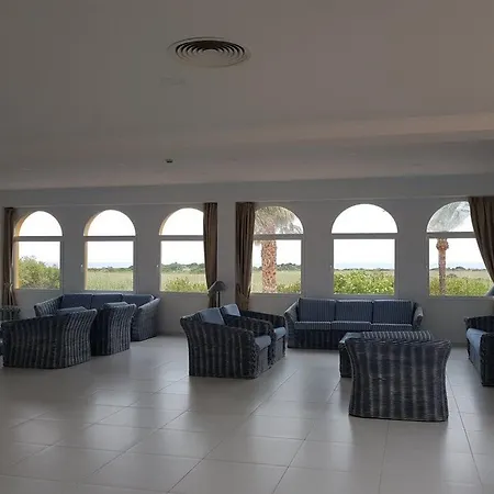 Hotel Arenas De Son Bou