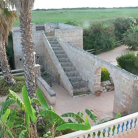 Arenas De