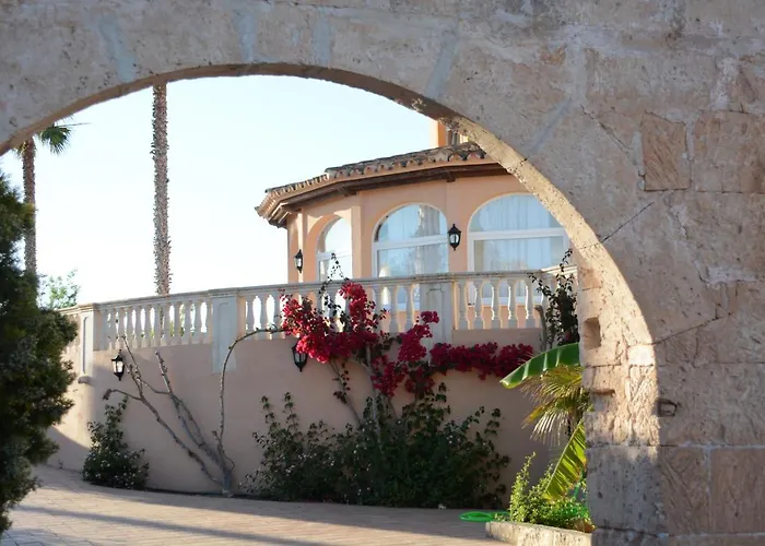 فندق Arenas De 4*