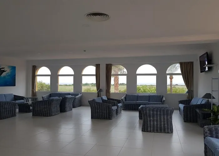 Hotel Arenas De Son Bou